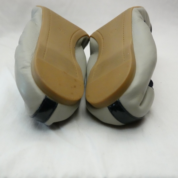 J CREW Mika Gray with Blue Patent Toe Cap & Trim Ballet Flats, size 9½ - Picture 4 of 8